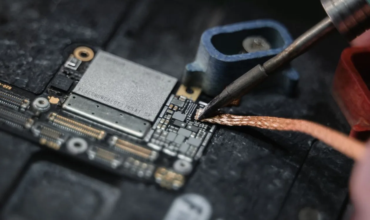 Phone Charging Port Repair Adelaide - photo 2