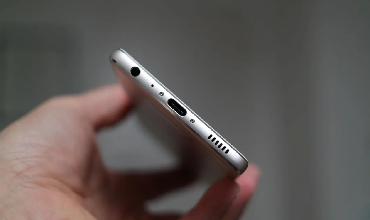 Phone Charging Port Repair Adelaide - photo 5