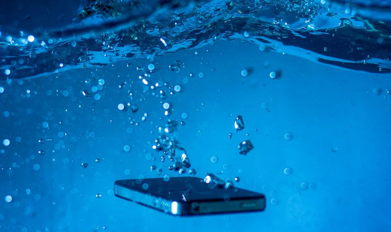 Phone Water Damage Repair Adelaide - photo 2